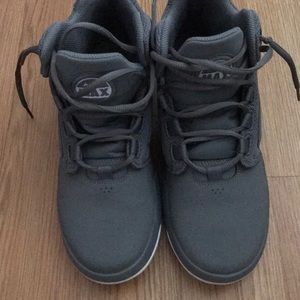 Nike air max men’s high top gray sneakers size 7